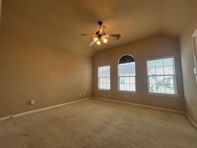 Building Photo - 1724 Aden Mist Dr