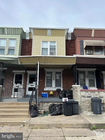Building Photo - 2054 Albright St