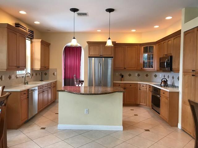 Building Photo - 6533  Stonehurst Circle  Lake Worth Fl 33467