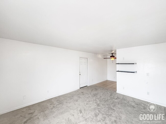 Foto del edificio - Spacious 3B/2BA House in Mira Mesa with W/...