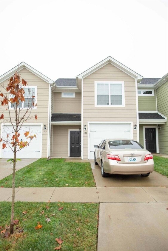 125 Goodman Way, Frankfort, KY 40601 Townhome Rentals in Frankfort KY