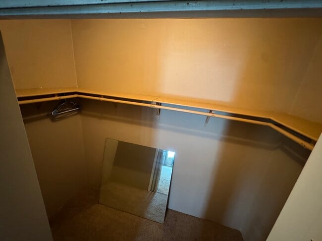 Building Photo - 430 N 300 W