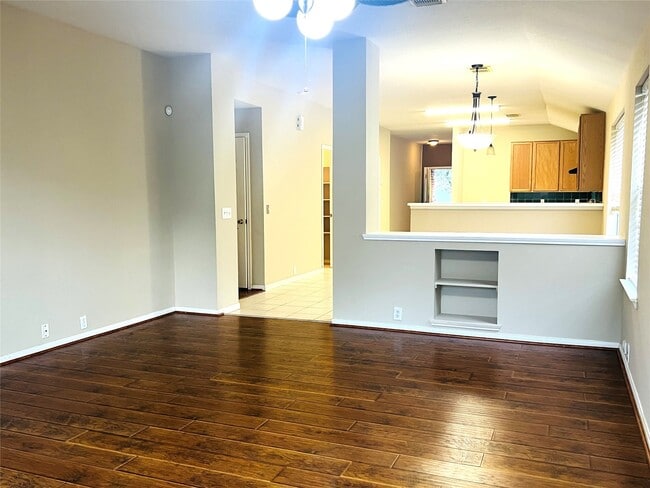 Building Photo - 17314 S Summit Canyon Dr