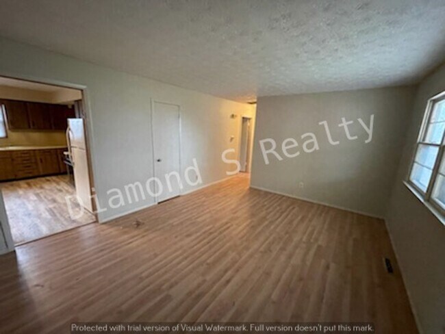 Foto del edificio - 3 Bedroom Home In Nice, Established Neighborhood