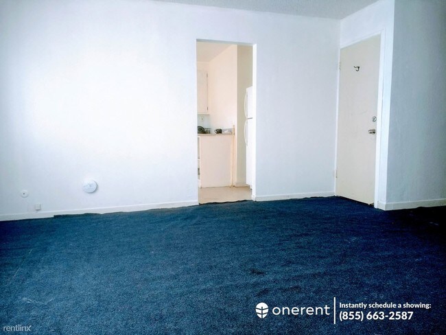 Building Photo - 956 Apgar St