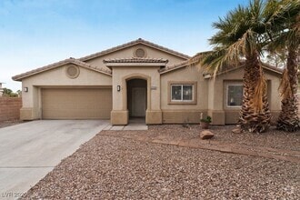 Building Photo - 5339 Estornino Ave