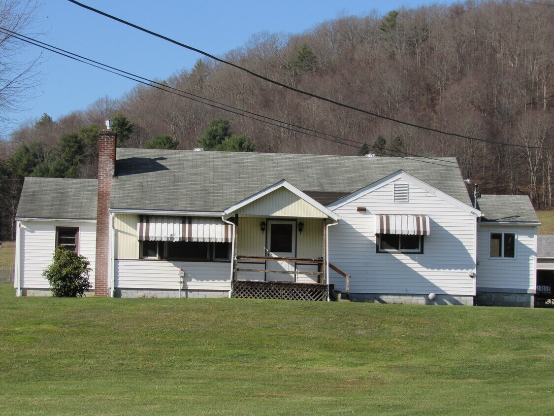 Primary Photo - 51 Dilullo Rd