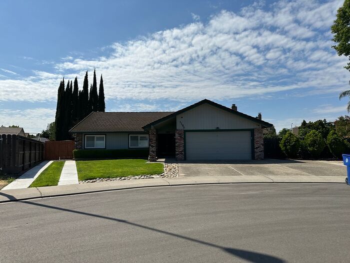 1160 Ward Pl, Manteca, CA 95336 House Rental in Manteca, CA