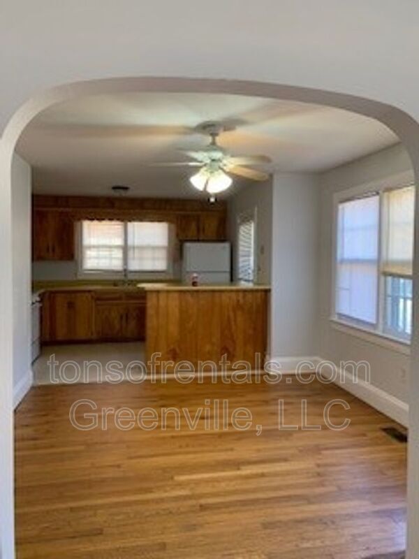 Foto del edificio - 730 Asheville Hwy