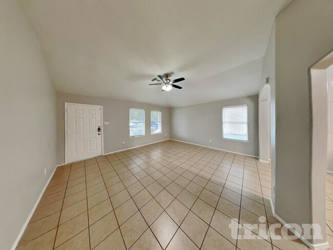 Foto del edificio - 1403 Glens Ferry Ln
