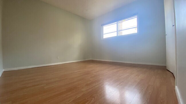 Foto del edificio - 206 N Keystone St