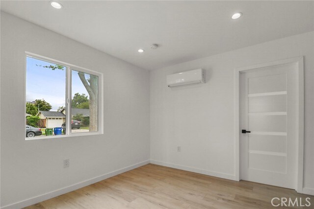 Building Photo - 7844 Lasaine Ave