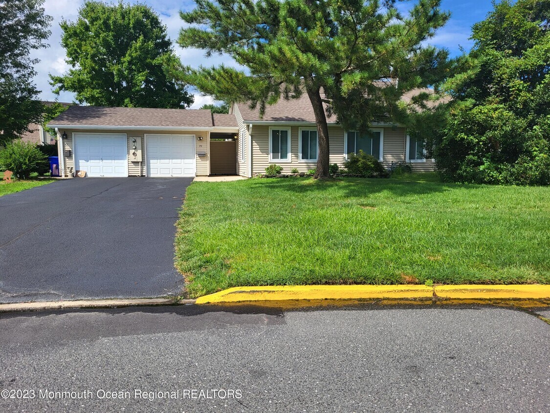 70 Arlene Ct Unit 2901, Brick Township, NJ 08724 Condo for Rent in