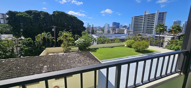 Foto del edificio - 1054 Green St