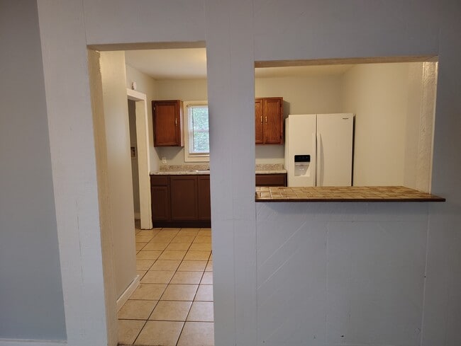 Building Photo - 4331 Wolf Rd