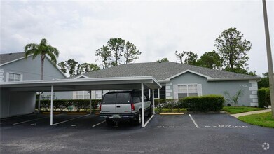 Building Photo - 7704 Hillside Ct