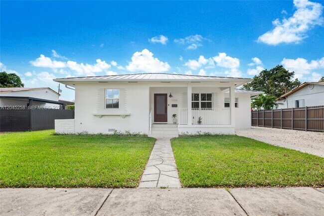 Foto del edificio - 6356 SW 14th St