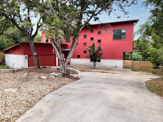 Foto del edificio - 325 Southwind Rd