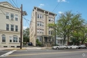 Building Photo - 310 Palisade Ave