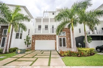 Building Photo - 8241 NW 34th St