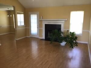 Building Photo - 106 Robinson Ave to Summerfield Cir