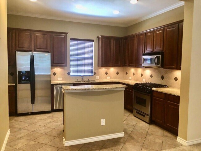 Building Photo - 15803 Spectrum Dr