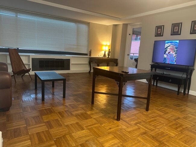 Building Photo - 1011 Arlington Blvd