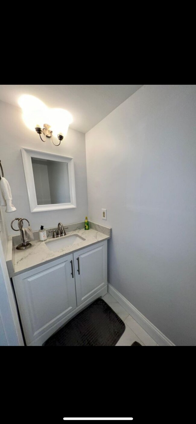 Building Photo - 2544 Coppergate Square Dr