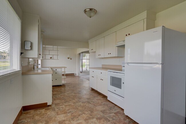 Foto del edificio - Single Family 2 bedroom 1 Bath Home