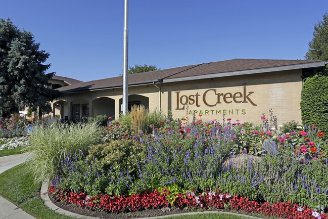 Building Photo - Lost Creek Apartments