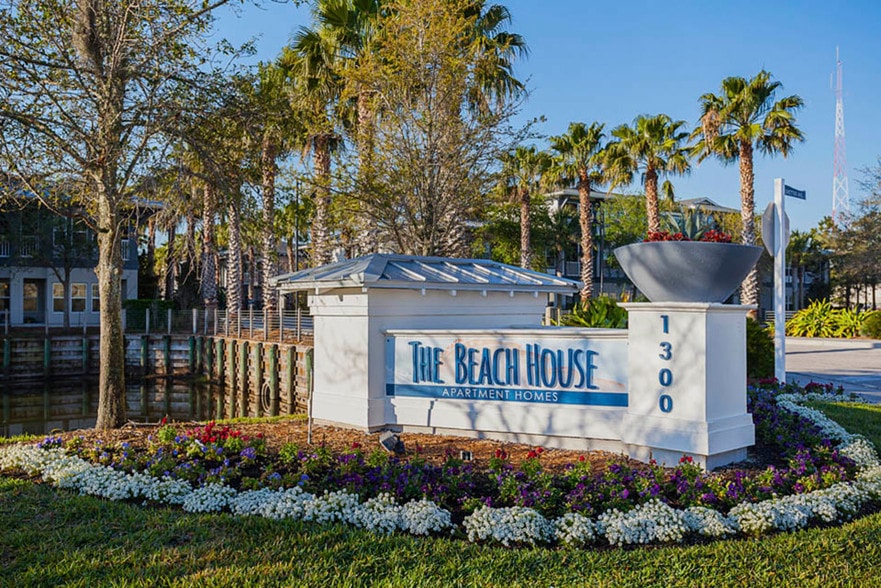 South Jax Beach Als Jacksonville Fl The Best Beaches In Jacksonville Beach House Photo Of Neptune Fl