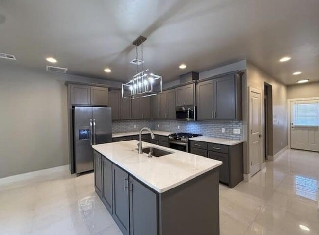Photo - 604 Abadan Dr House