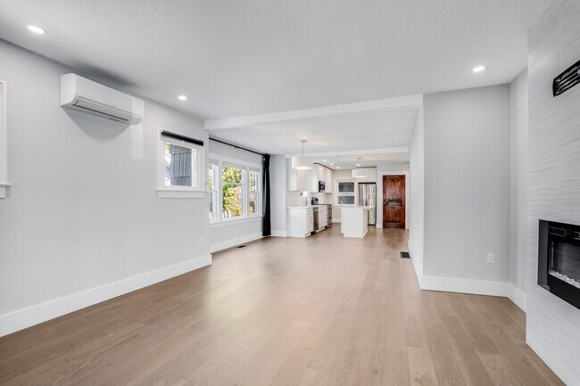 Foto del edificio - NEWLY REMODELED 3 Bed, 1 Bath Rental Home ...