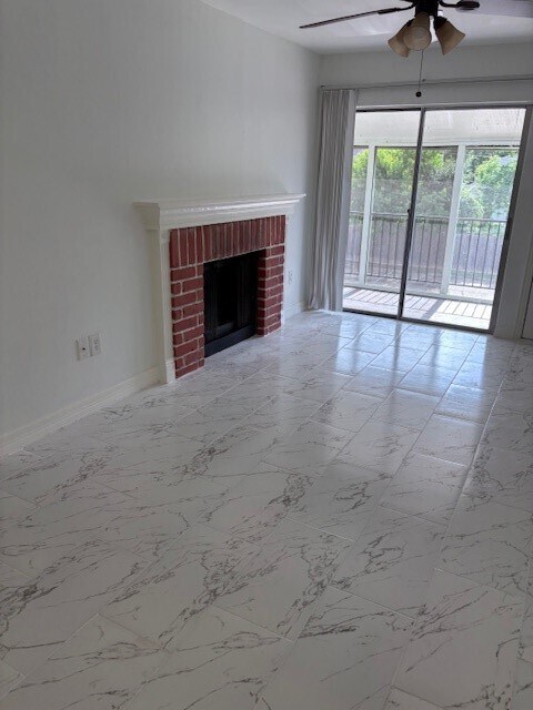 Foto principal - 714 Memorial Mews St