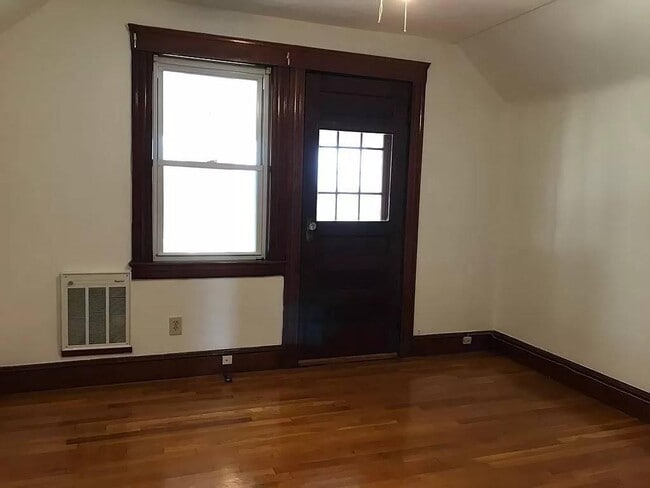 Photo - 169 Mason St Apartment