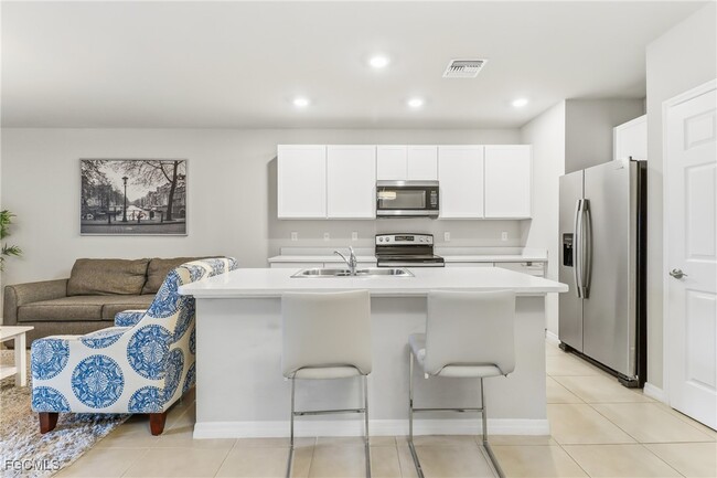 Building Photo - 15376 Wildflower Cir