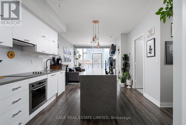 Photo du bâtiment - 106 Dovercourt Rd