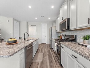 Building Photo - 3112 Flower Market Ln