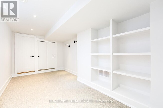 Building Photo - 103 Malvern Ave