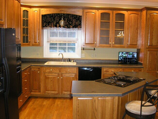 Foto del edificio - 1422 Three Springs Road