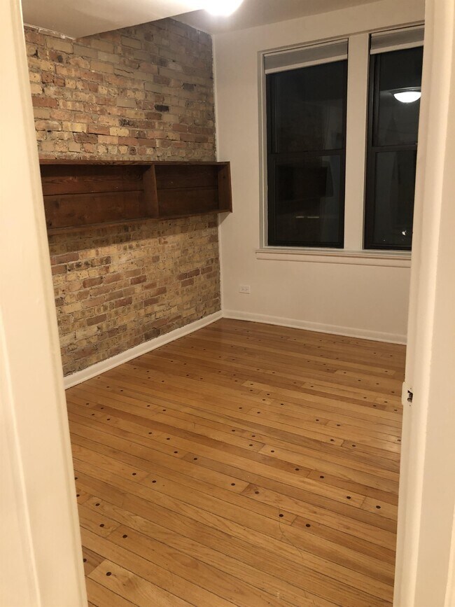 Foto del edificio - 741 W Oakdale Ave