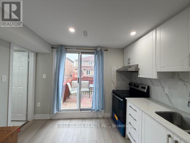 Photo du bâtiment - 5323 Red Brush Dr