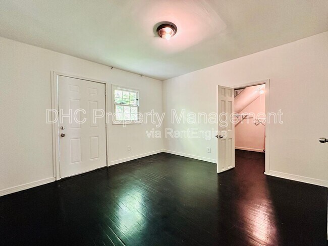 Foto del edificio - 1257 Lorenzo Dr SW