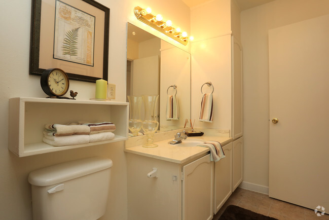 Interior Photo - Park Villas Townhomes