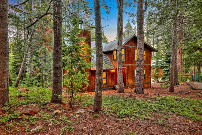 Building Photo - 11641 Zermatt Dr
