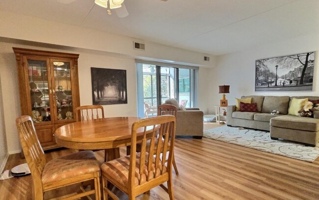 Foto del edificio - 84 Welsh Tract Rd