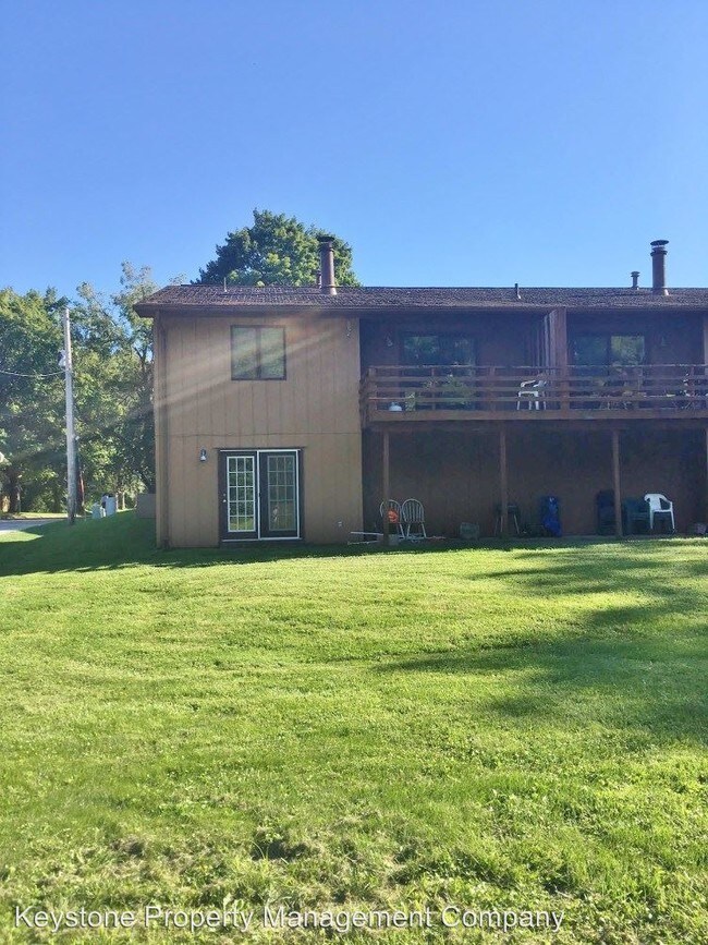 Building Photo - 728 Brown St