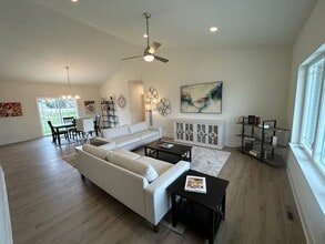 Building Photo - 5708 Eternity Dr
