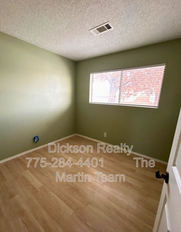 Foto del edificio - 3545 Willow Hills Cir