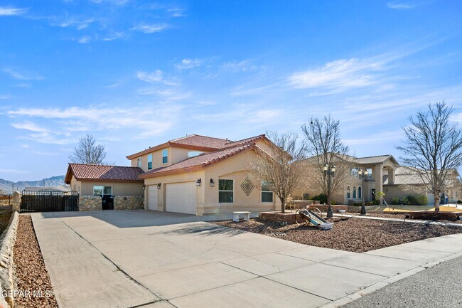 Foto del edificio - 6032 Valle Espanola Ln